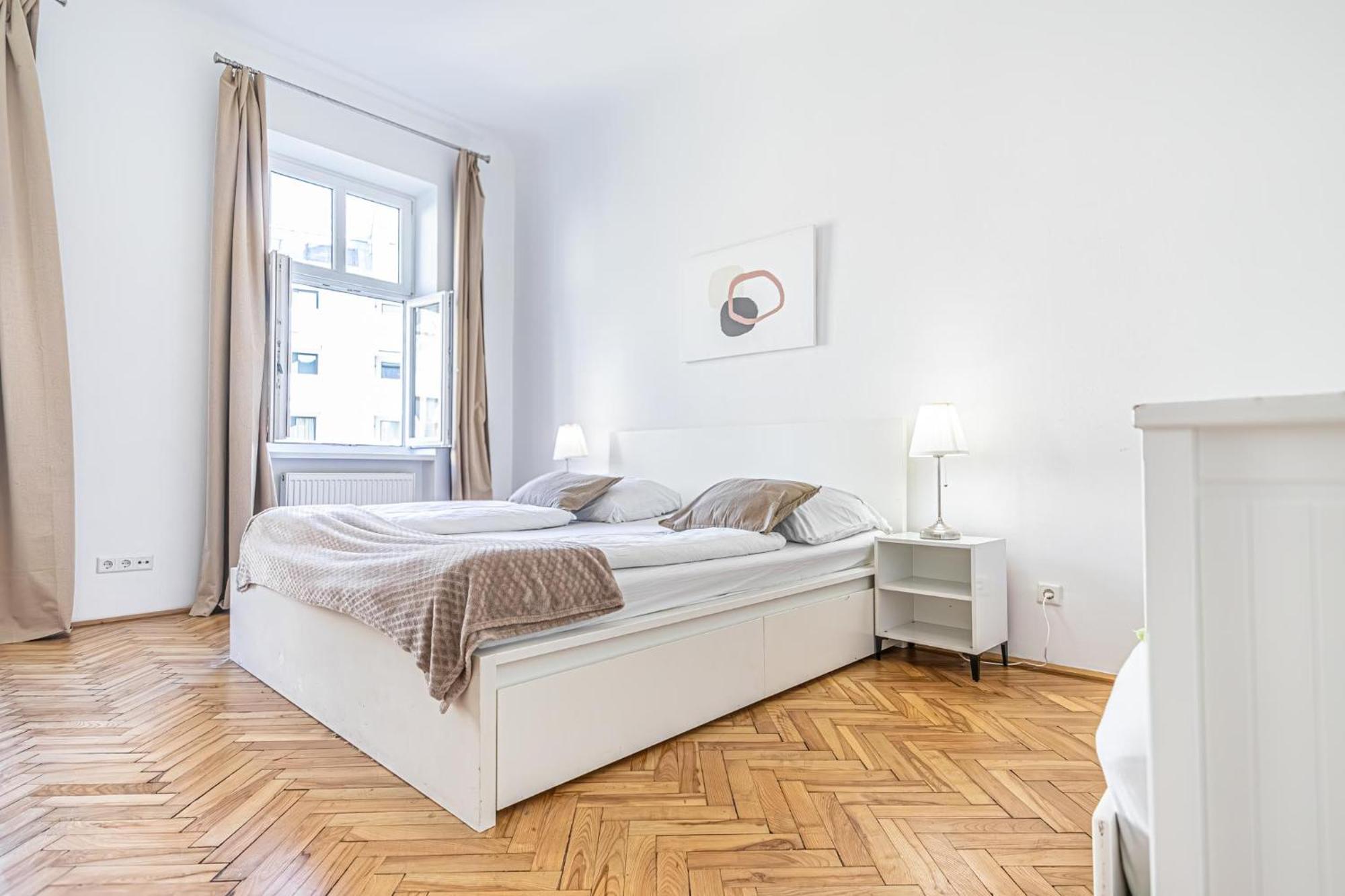 Stylish 2br For Groups, Up To 5p At Margareten Apartment Wien